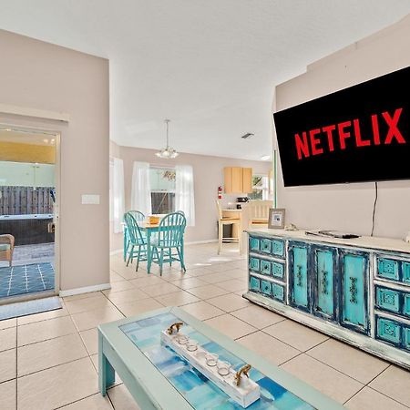 Sunset Serenity - 3Br Beach Townhome With Outdoor Patio - New Hot Tub, Steps To Ocean Fun! Melbourne Buitenkant foto